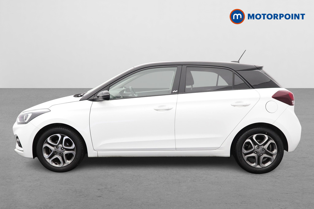 Hyundai I20 Play Manual Petrol Hatchback - Stock Number (1542760) - Passenger side