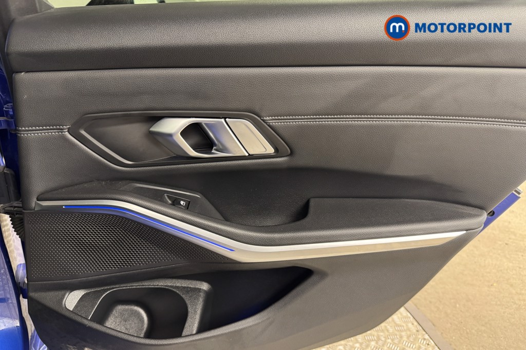 BMW 3 Series M340d Automatic Diesel Saloon - Stock Number (1543429) - 16th supplementary image