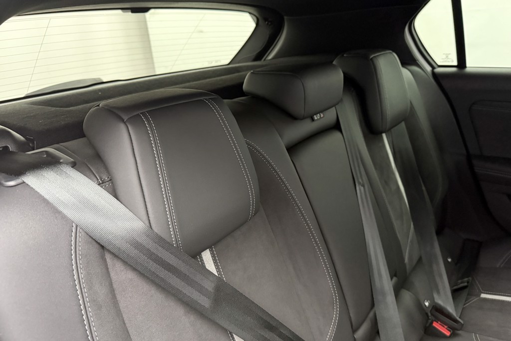 Vauxhall Astra GSE Automatic Petrol Plug-In Hybrid Hatchback - Stock Number (1543498) - 16th supplementary image
