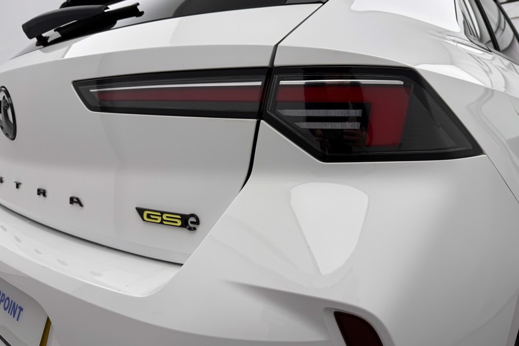 Vauxhall Astra GSE Automatic Petrol Plug-In Hybrid Hatchback - Stock Number (1543498) - 19th supplementary image
