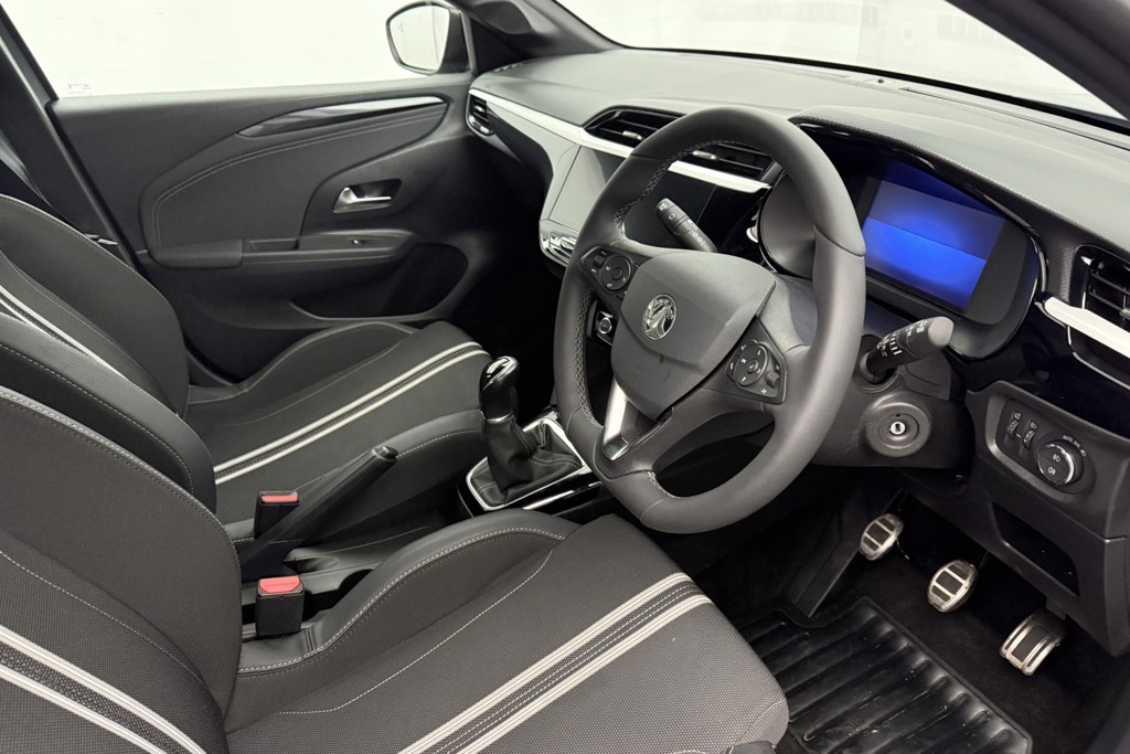 Vauxhall Corsa GS Manual Petrol Hatchback - Stock Number (1543503) - 1st supplementary image