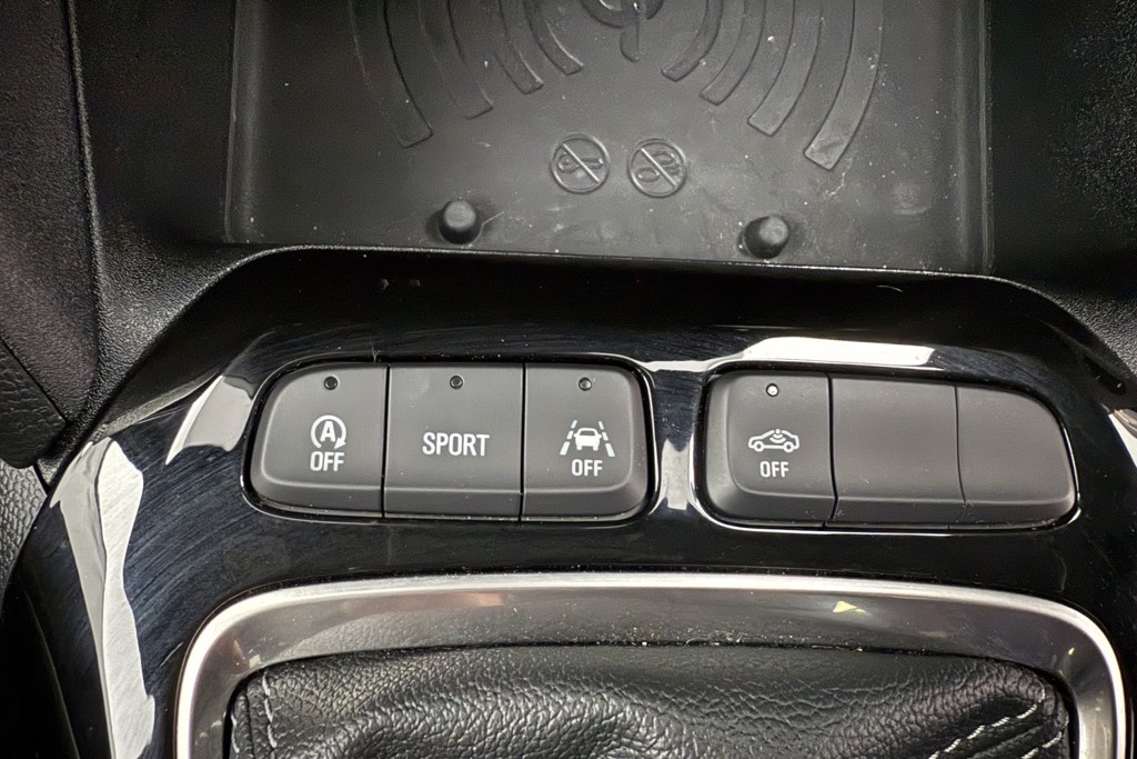 Vauxhall Corsa Ultimate Manual Petrol Hatchback - Stock Number (1543507) - 12th supplementary image