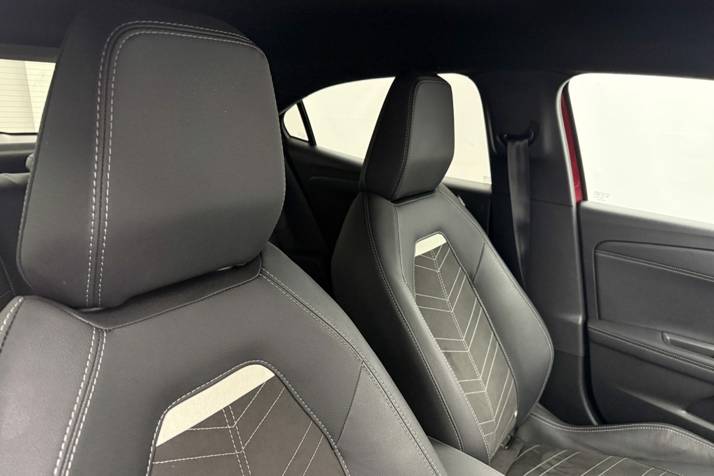 Vauxhall Mokka Ultimate Manual Petrol SUV - Stock Number (1543547) - 11th supplementary image
