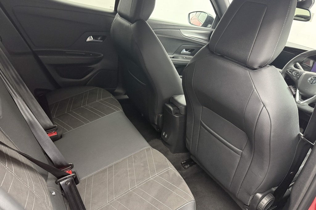 Vauxhall Mokka Ultimate Manual Petrol SUV - Stock Number (1543547) - 14th supplementary image