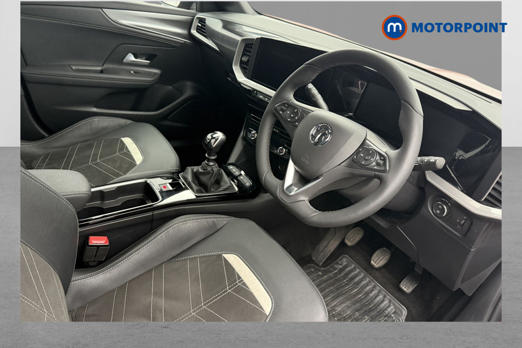 Vauxhall Mokka Ultimate Manual Petrol SUV - Stock Number (1543547) - Passenger side