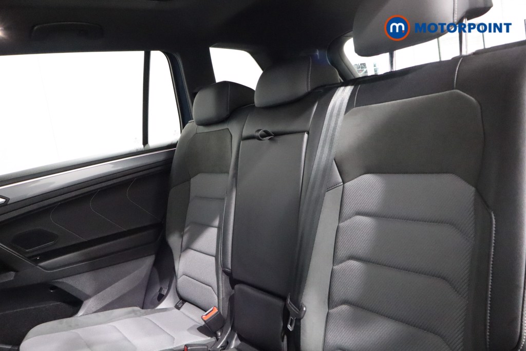 Volkswagen Tiguan Allspace R-Line Tech Automatic Petrol SUV - Stock Number (1543584) - 5th supplementary image