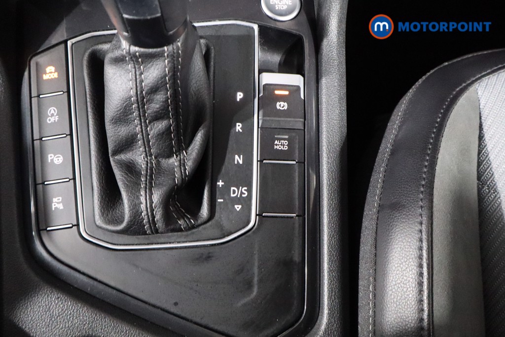Volkswagen Tiguan Allspace R-Line Tech Automatic Petrol SUV - Stock Number (1543584) - 17th supplementary image