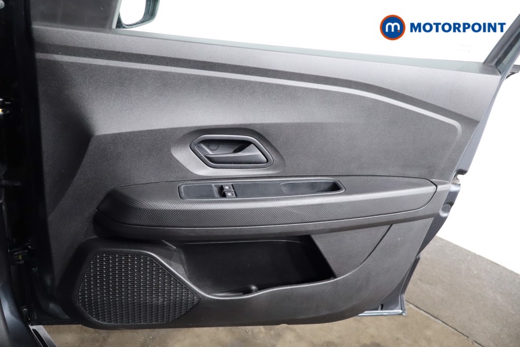Dacia Sandero Stepway Essential Manual Petrol Hatchback - Stock Number (1543595) - 22nd supplementary image