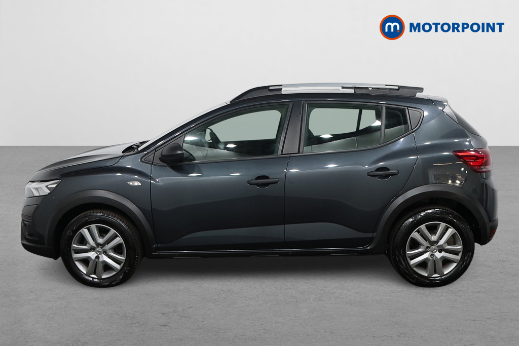 Dacia Sandero Stepway Essential Manual Petrol Hatchback - Stock Number (1543595) - Passenger side