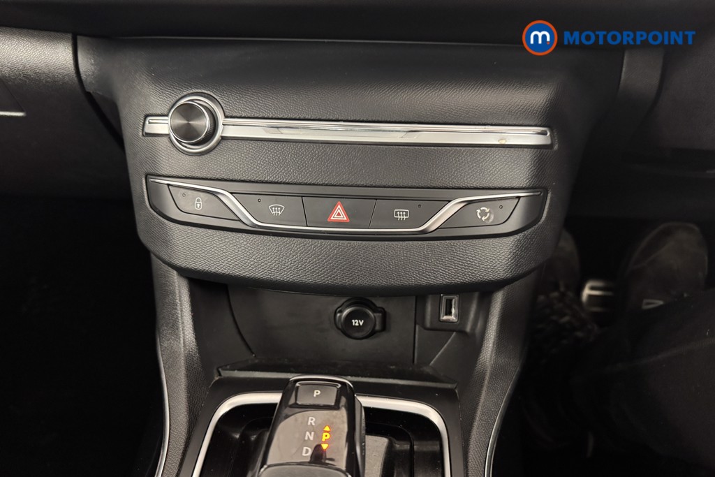 Peugeot 308 Tech Edition Automatic Diesel Estate - Stock Number (1544460) - 11th supplementary image