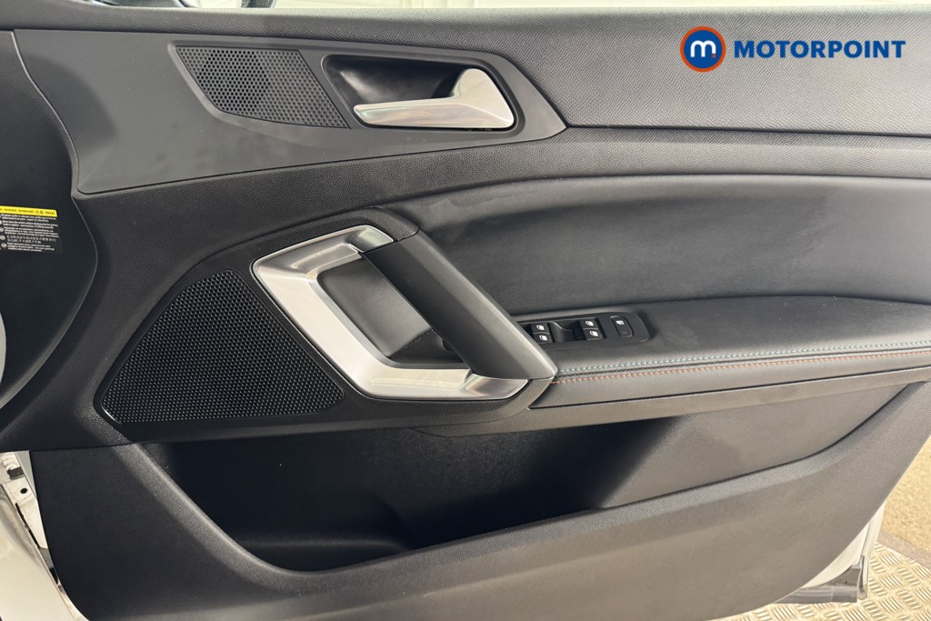 Peugeot 308 Tech Edition Automatic Diesel Estate - Stock Number (1544460) - 15th supplementary image