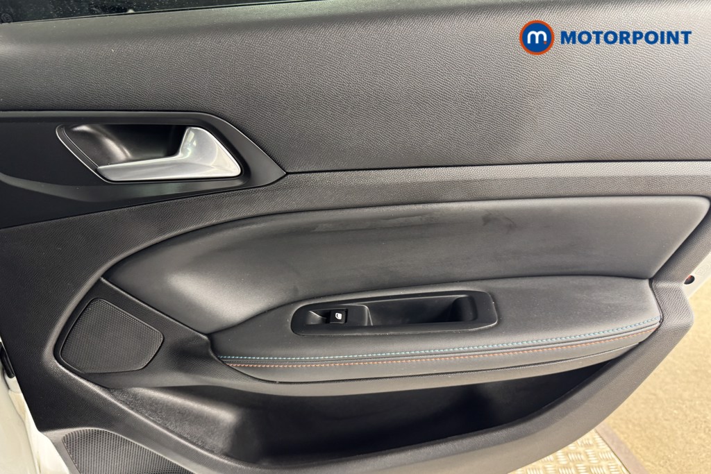 Peugeot 308 Tech Edition Automatic Diesel Estate - Stock Number (1544460) - 16th supplementary image