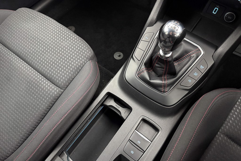 Ford Focus St-Line Manual Petrol Hatchback - Stock Number (1544991) - 11th supplementary image