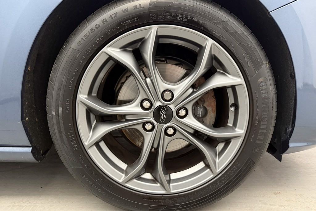 Ford Focus St-Line Manual Petrol Hatchback - Stock Number (1544991) - 30th supplementary image