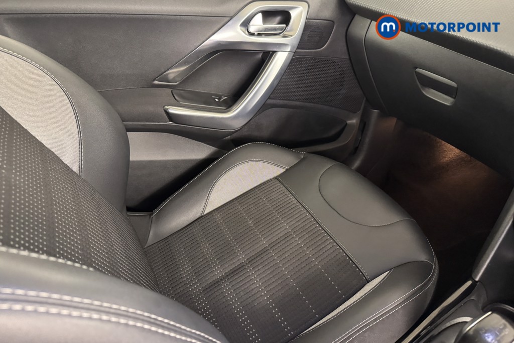 Peugeot 2008 Allure Premium Manual Petrol SUV - Stock Number (1545953) - 11th supplementary image