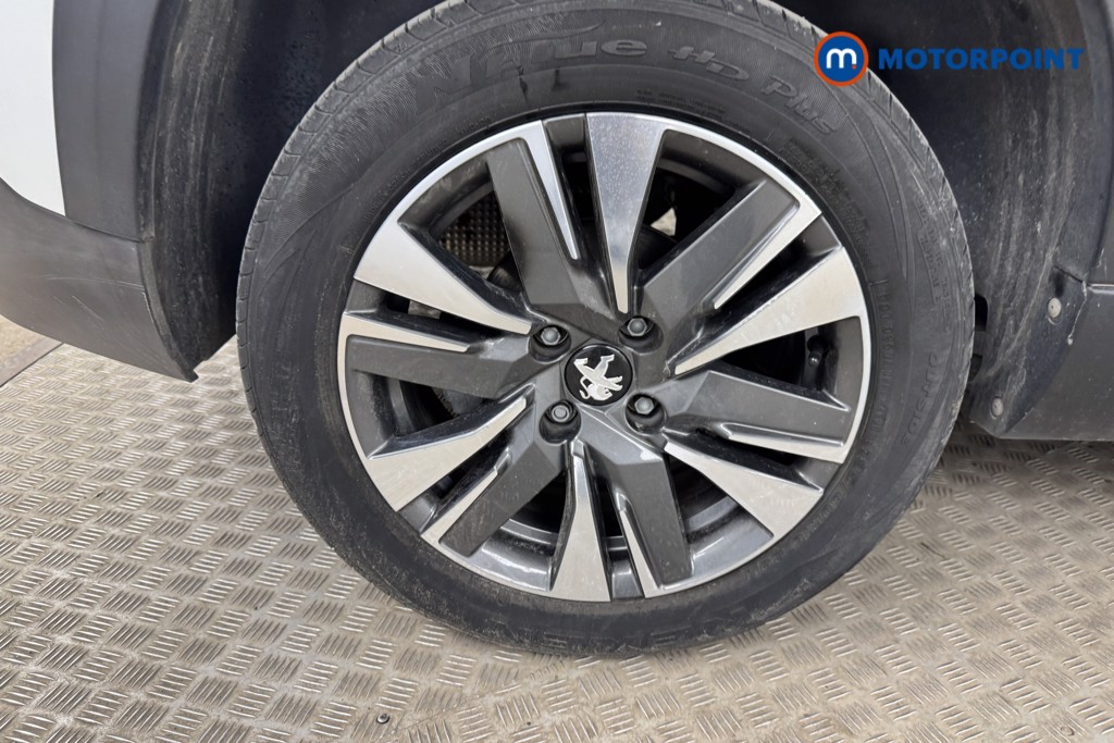 Peugeot 2008 Allure Premium Manual Petrol SUV - Stock Number (1545953) - 20th supplementary image