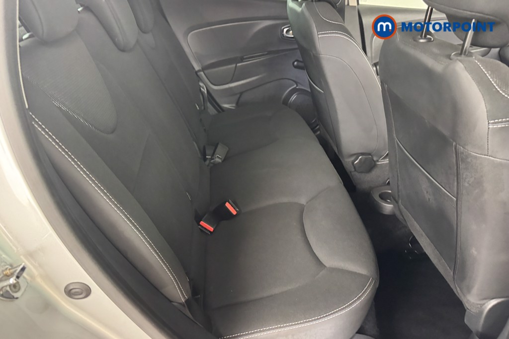 Renault Clio Iconic Manual Petrol Hatchback - Stock Number (1546122) - 4th supplementary image