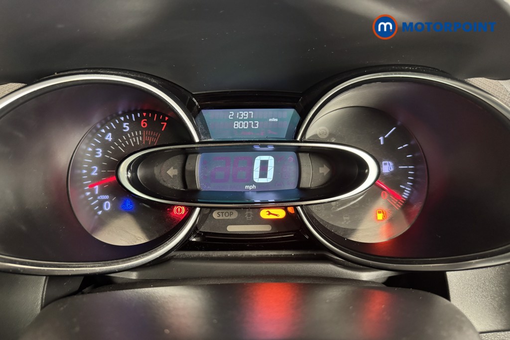 Renault Clio Iconic Manual Petrol Hatchback - Stock Number (1546122) - 9th supplementary image