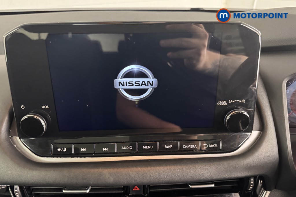 Nissan Qashqai N-Connecta Automatic Petrol SUV - Stock Number (1546295) - 2nd supplementary image