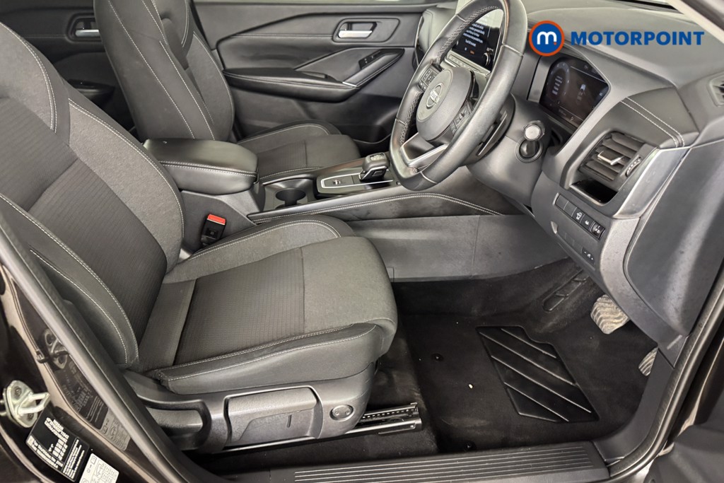 Nissan Qashqai N-Connecta Automatic Petrol SUV - Stock Number (1546295) - 5th supplementary image