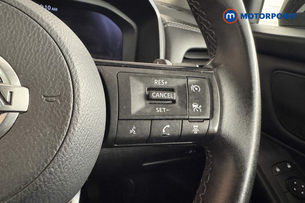 Nissan Qashqai N-Connecta Automatic Petrol SUV - Stock Number (1546295) - 14th supplementary image