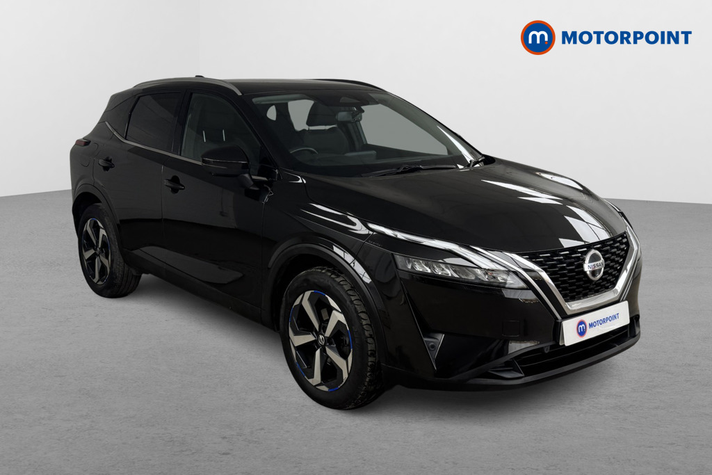 Nissan Qashqai N-Connecta Automatic Petrol SUV - Stock Number (1546295) - Drivers side front corner