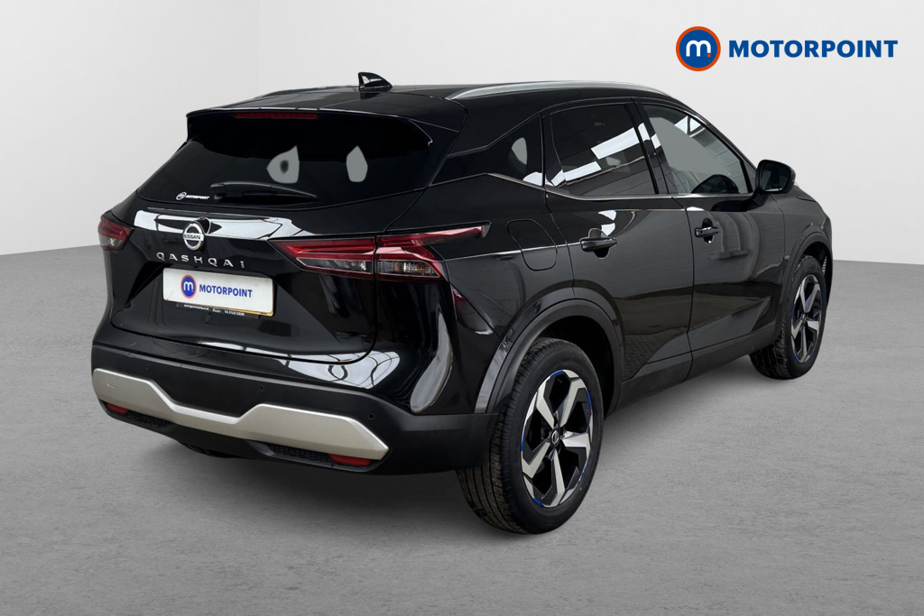 Nissan Qashqai N-Connecta Automatic Petrol SUV - Stock Number (1546295) - Drivers side rear corner