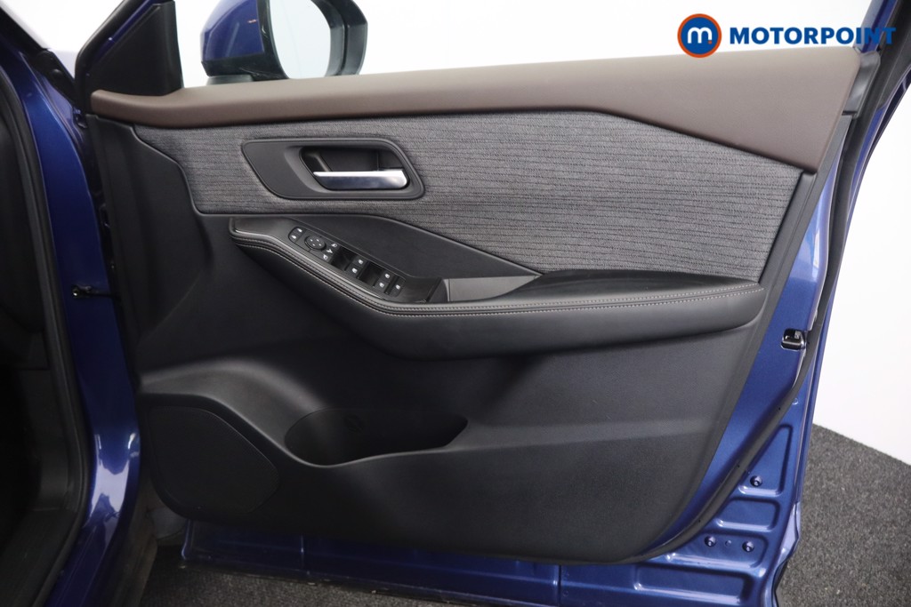 Nissan X-Trail N-Connecta Automatic Petrol-Electric Hybrid SUV - Stock Number (1546513) - 15th supplementary image