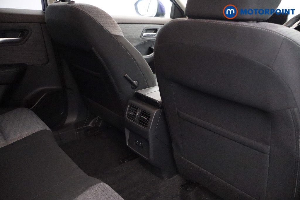 Nissan X-Trail N-Connecta Automatic Petrol-Electric Hybrid SUV - Stock Number (1546513) - 17th supplementary image