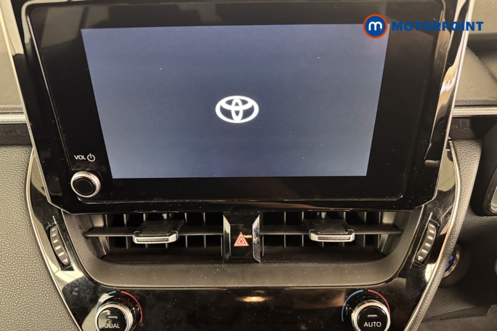 Toyota Corolla Design Automatic Petrol-Electric Hybrid Hatchback - Stock Number (1546522) - 2nd supplementary image