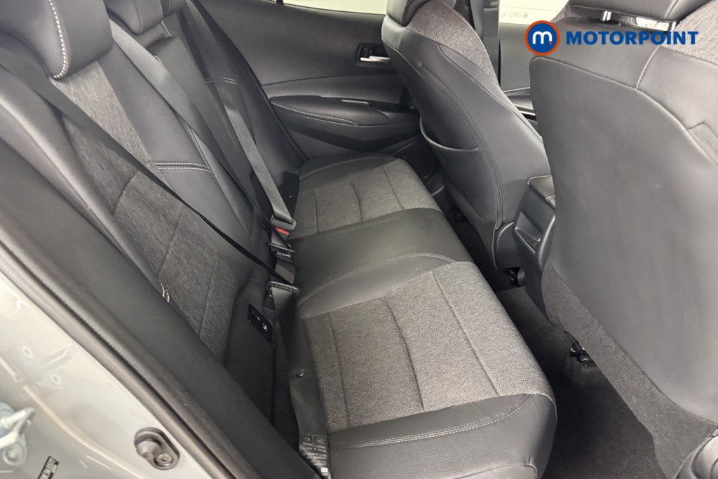 Toyota Corolla Design Automatic Petrol-Electric Hybrid Hatchback - Stock Number (1546522) - 4th supplementary image