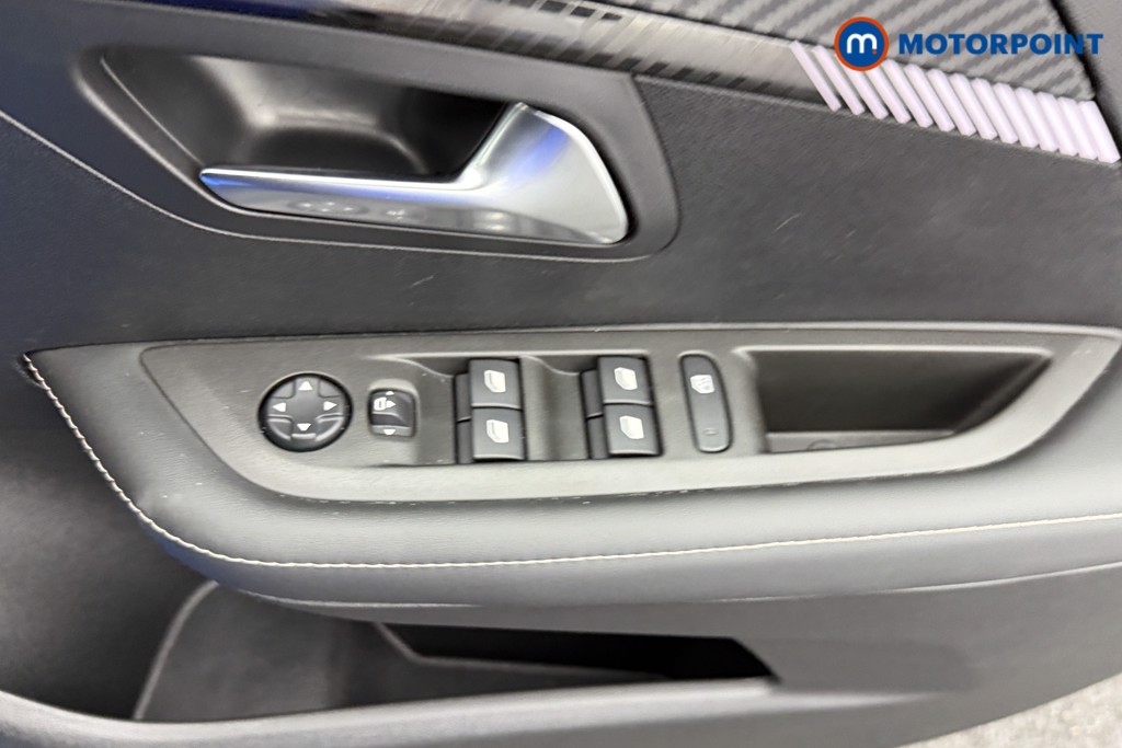 Peugeot 208 Allure Automatic Petrol-Electric Hybrid Hatchback - Stock Number (1546835) - 15th supplementary image