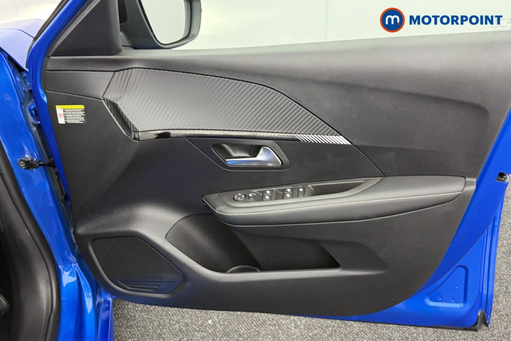 Peugeot 208 Allure Automatic Petrol-Electric Hybrid Hatchback - Stock Number (1546835) - 16th supplementary image
