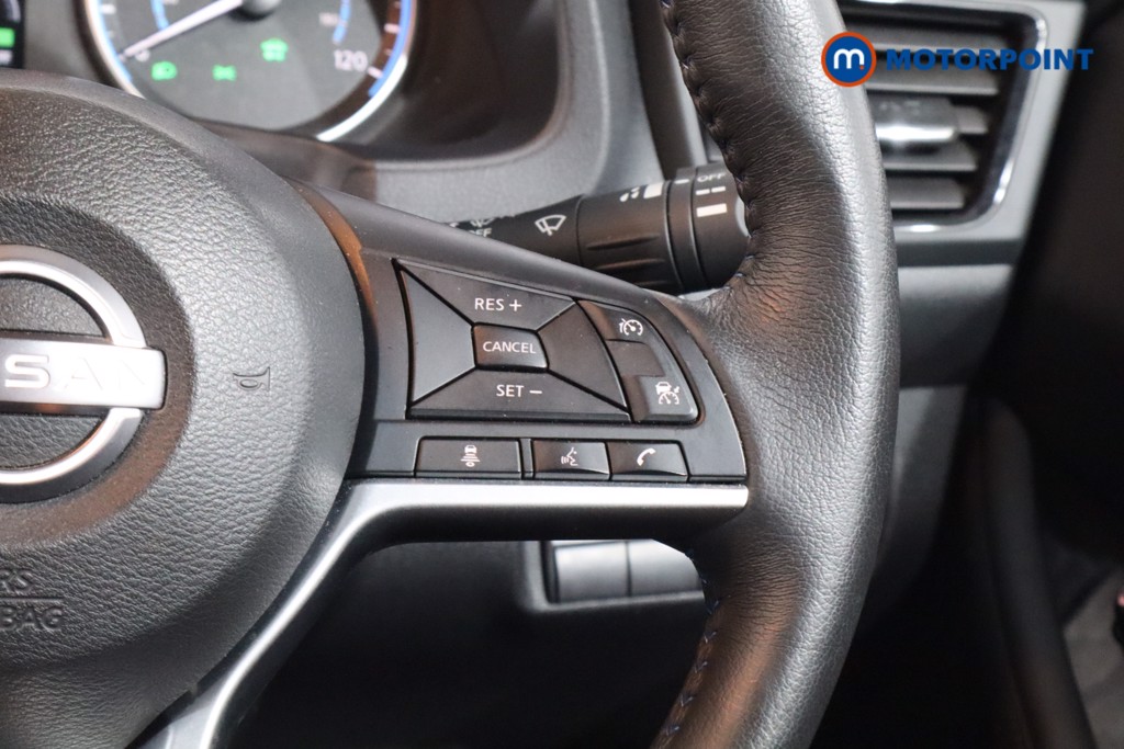 Nissan Leaf N-Connecta Automatic Electric Hatchback - Stock Number (1547222) - 8th supplementary image