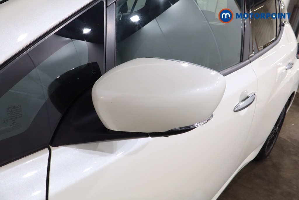 Nissan Leaf N-Connecta Automatic Electric Hatchback - Stock Number (1547222) - 26th supplementary image