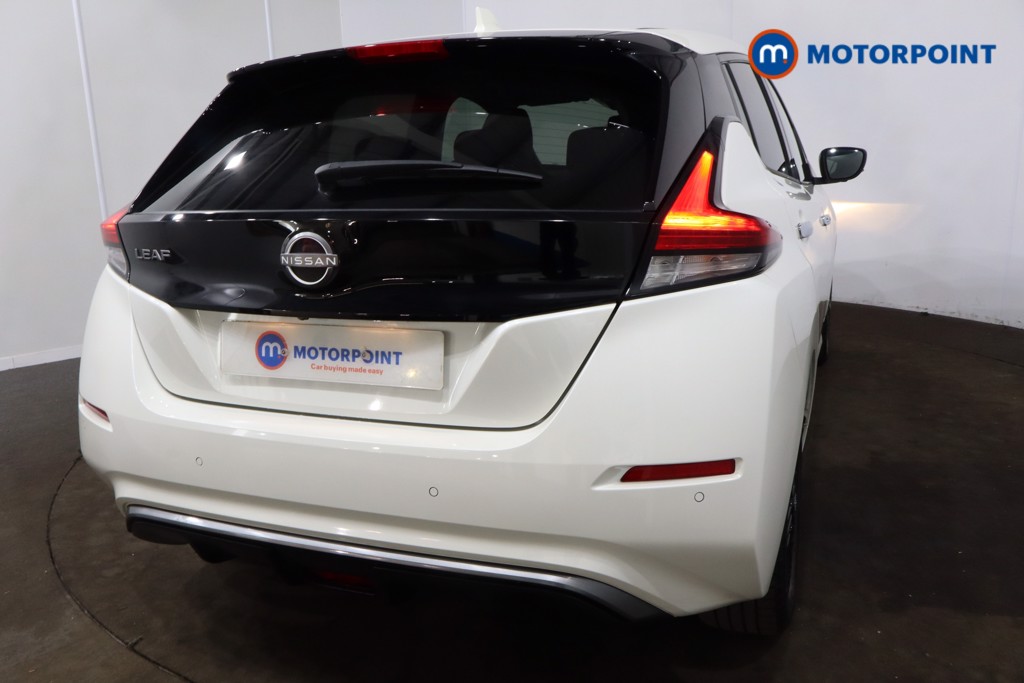 Nissan Leaf N-Connecta Automatic Electric Hatchback - Stock Number (1547222) - 28th supplementary image