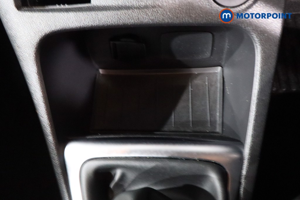 Renault Captur Dynamique Nav Manual Petrol SUV - Stock Number (1547893) - 15th supplementary image