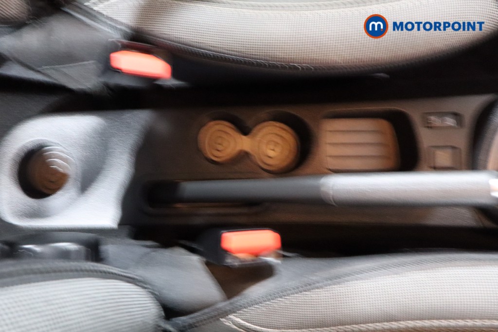 Renault Captur Dynamique Nav Manual Petrol SUV - Stock Number (1547893) - 17th supplementary image