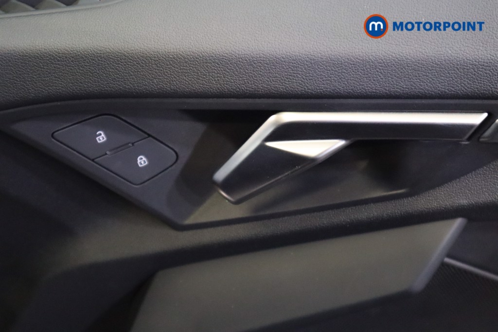 Audi A3 S Line Automatic Petrol Hatchback - Stock Number (1548099) - 8th supplementary image