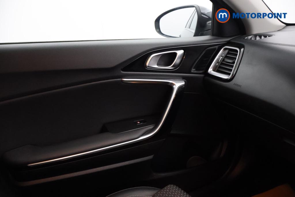 KIA Ceed 3 Manual Petrol Hatchback - Stock Number (1522976) - 8th supplementary image