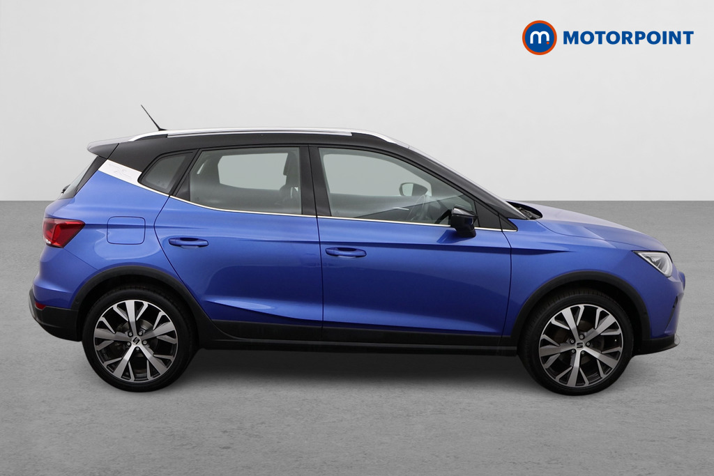 Seat Arona Xperience Lux Automatic Petrol SUV - Stock Number (1524964) - Drivers side