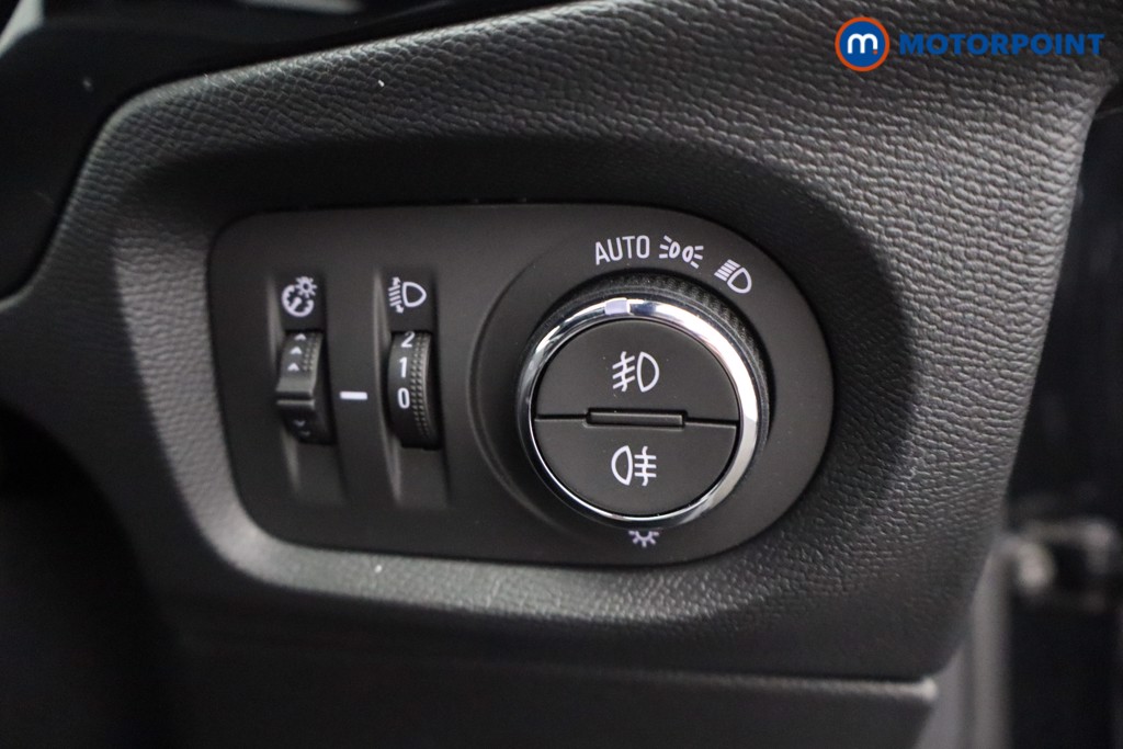Vauxhall Corsa GS Manual Petrol Hatchback - Stock Number (1531635) - 12th supplementary image