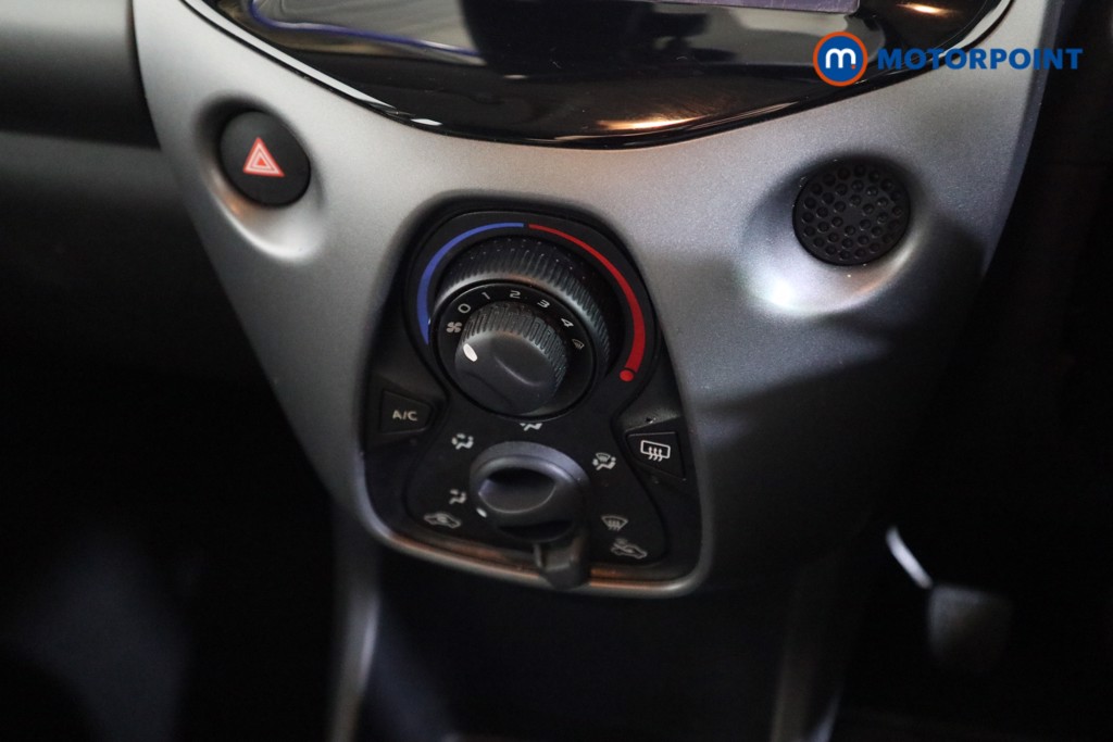 Toyota Aygo X-Play Manual Petrol Hatchback - Stock Number (1532268) - 7th supplementary image