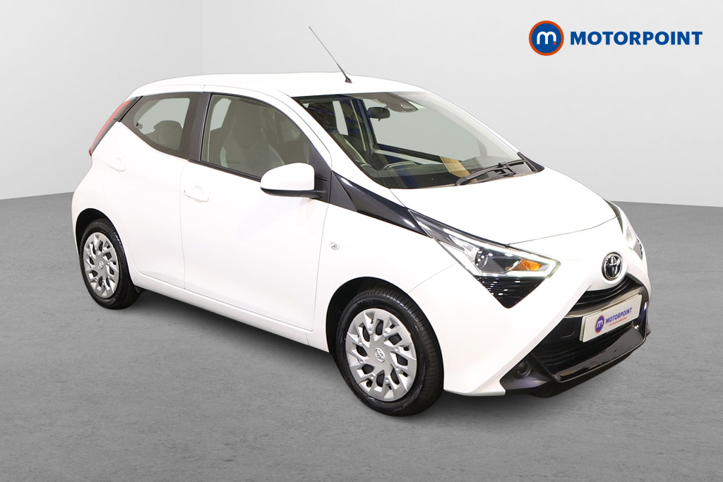 Toyota Aygo X-Play Manual Petrol Hatchback - Stock Number (1532268) - Drivers side front corner