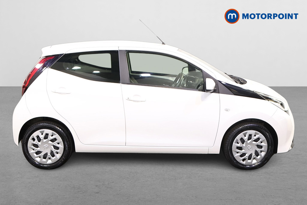 Toyota Aygo X-Play Manual Petrol Hatchback - Stock Number (1532268) - Drivers side