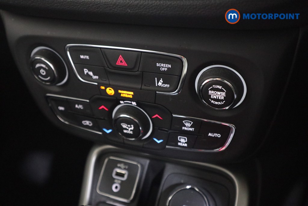 Jeep Compass Longitude Automatic Petrol SUV - Stock Number (1536479) - 7th supplementary image