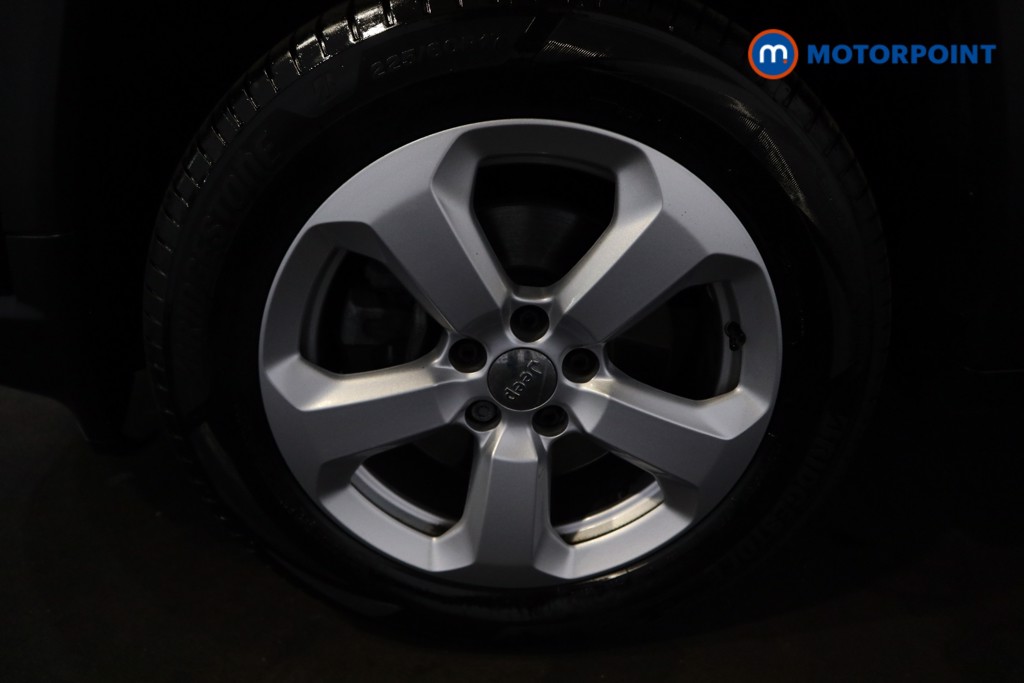 Jeep Compass Longitude Automatic Petrol SUV - Stock Number (1536479) - 15th supplementary image