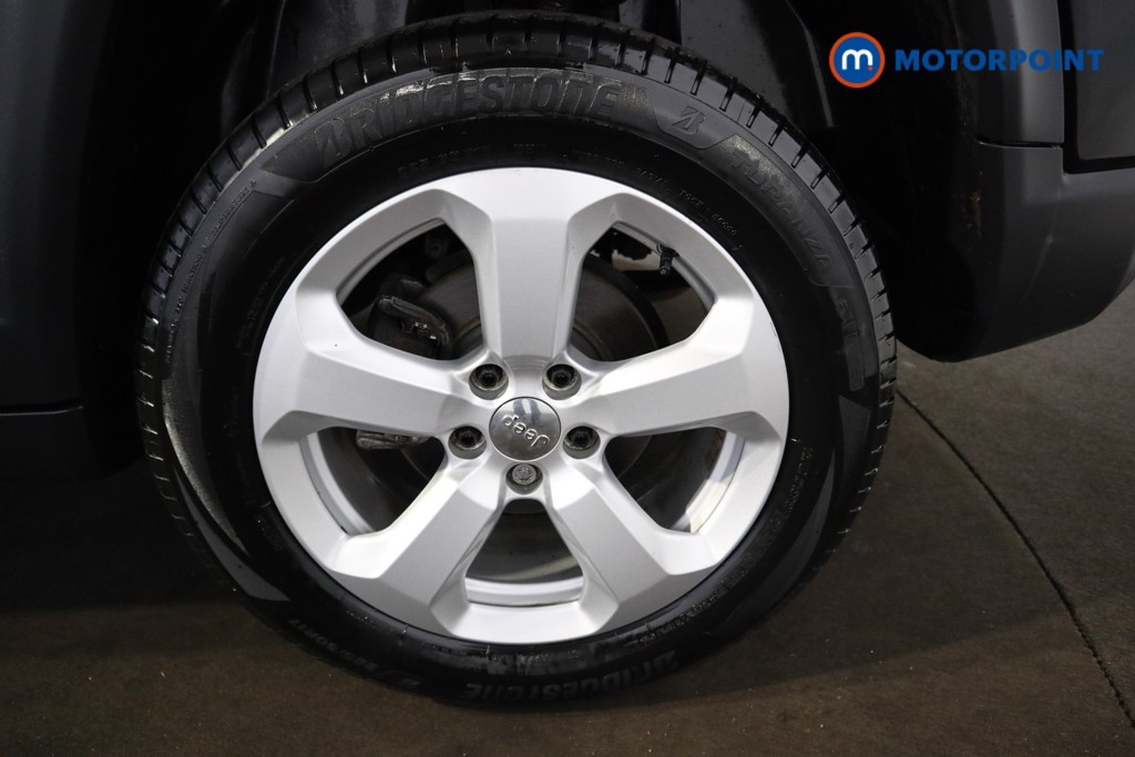 Jeep Compass Longitude Automatic Petrol SUV - Stock Number (1536479) - 16th supplementary image