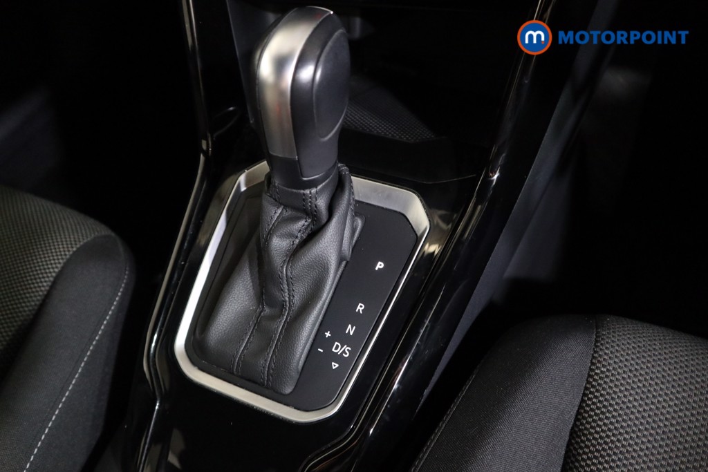 Volkswagen T-Roc Black Edition Automatic Petrol SUV - Stock Number (1536611) - 8th supplementary image