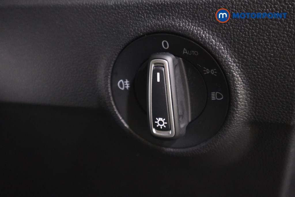 Volkswagen T-Roc Black Edition Automatic Petrol SUV - Stock Number (1536611) - 9th supplementary image